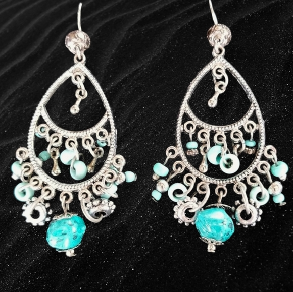 Vintage 1970s Hippie Bohemian Turquoise Silvertone Chandelier Earrings - Picture 2 of 12